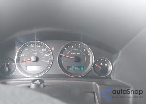 2007 Jeep Commander Sport z USA, uszkodzony, nr VIN 1J8HG48K17C510239